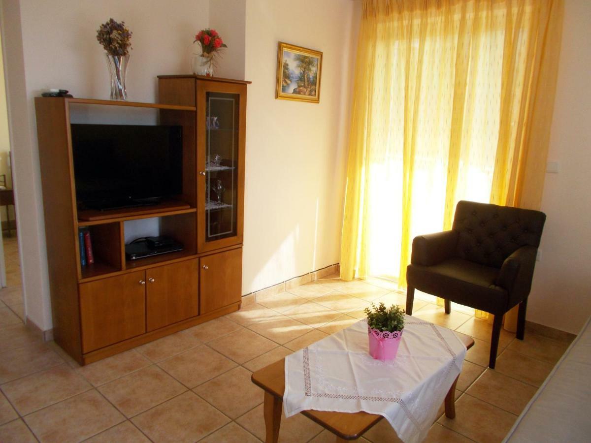 Villa Aphrodite Ríza Extérieur photo